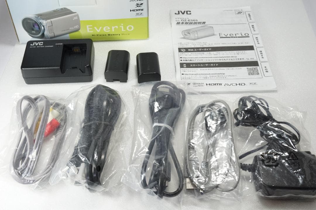 [動作確認済み] JVC GZ-E565 ビデオカメラ ホワイト 箱付き
