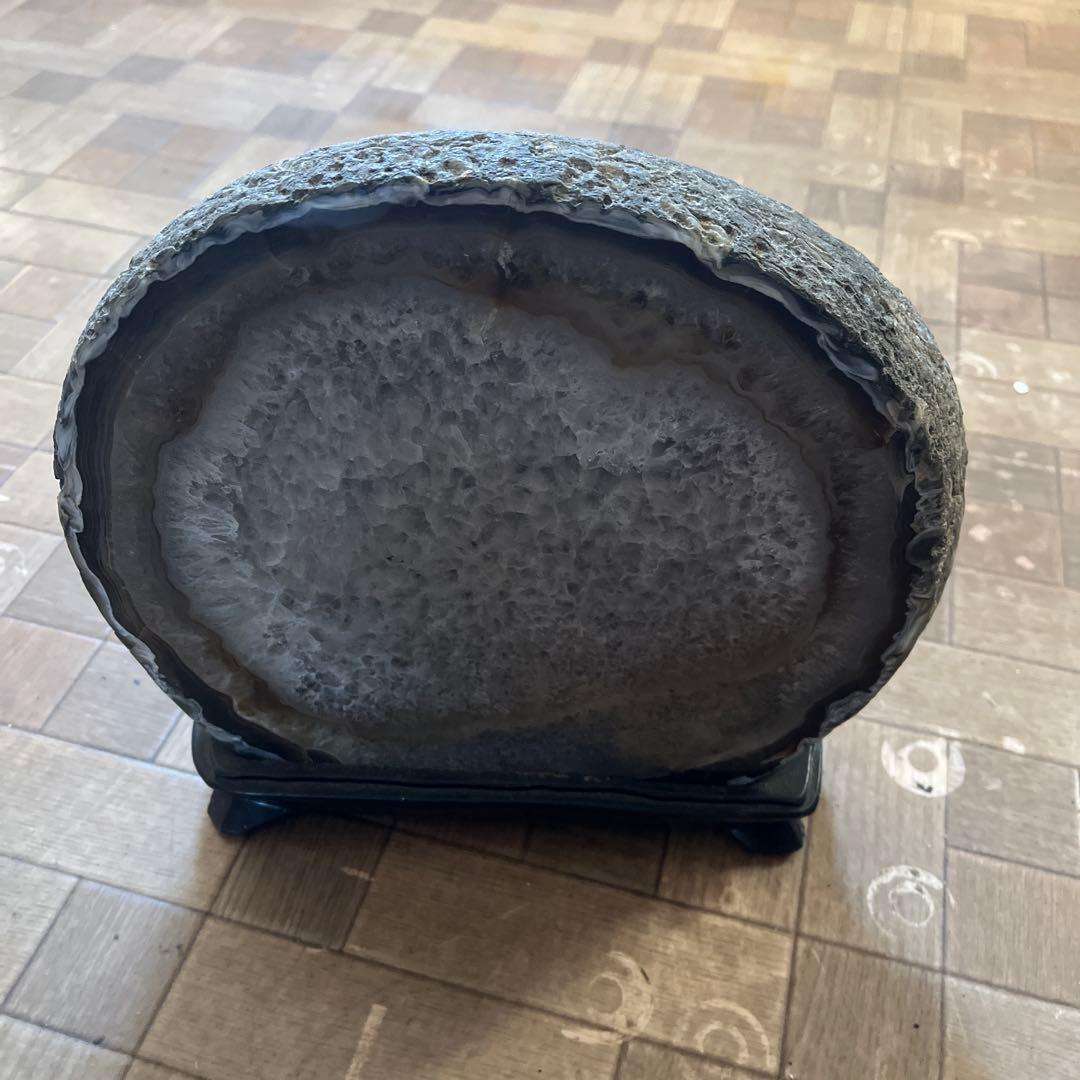 アゲートのオーバル置物（スタンド付き）