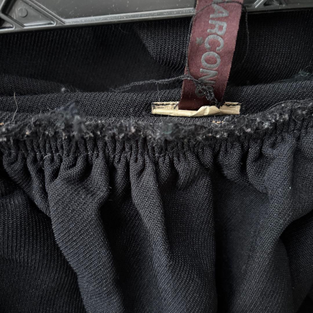 コムデギャルソン　ベルト付き黒変形スカート