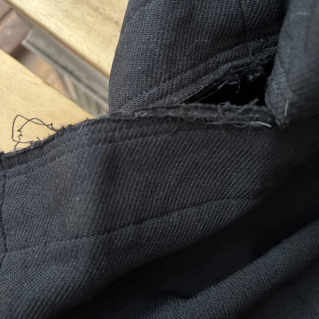 コムデギャルソン　ベルト付き黒変形スカート