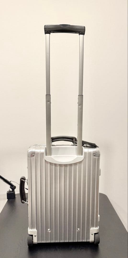 リモワ　クラシックフライト　2輪　スーツケース