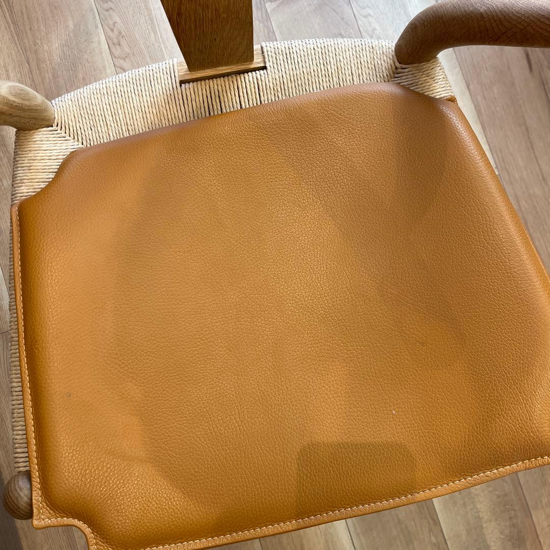 カールハンセンアンドサン　CH24 公式Yチェア専用レザークッション　4枚