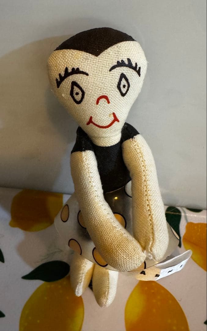 MARNI ポルカドットドレス 人形 約11cm