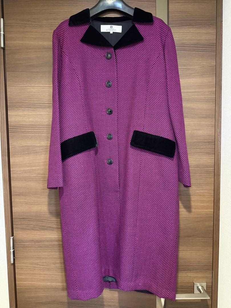 新品未使用 GIVENCHY 紫色 ロングコート