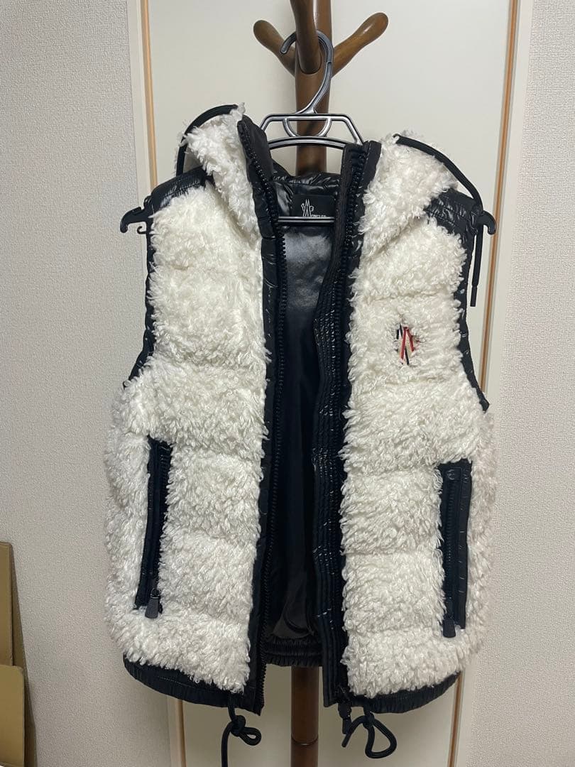 モンクレール　グルノーブル　エコファー　ベスト　お値下げ可能