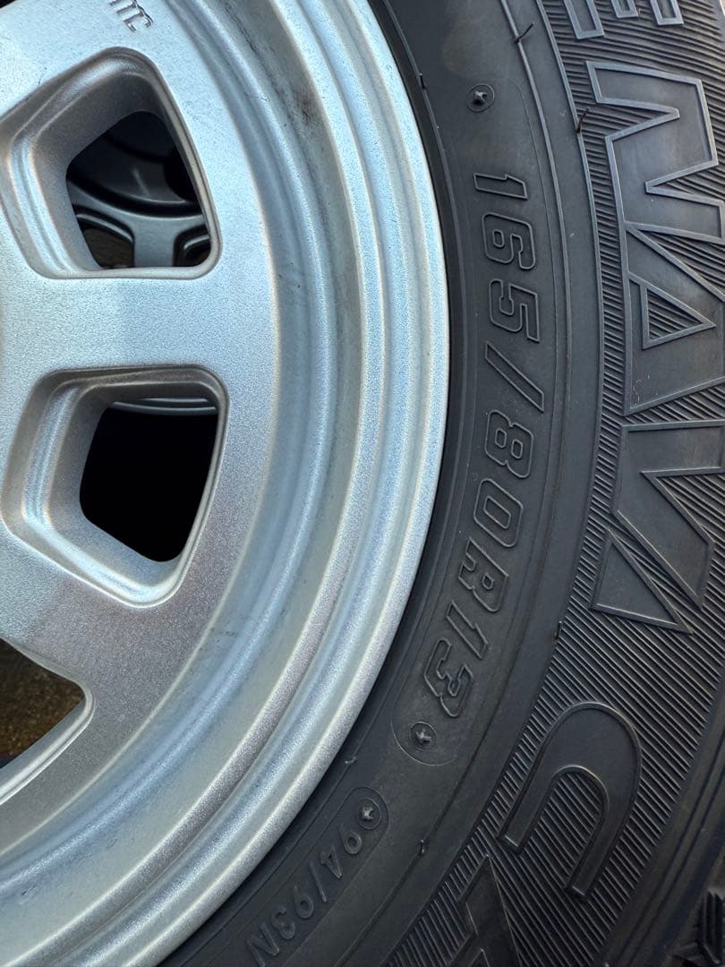 165/80R13 94/93 LT スタッドレス 4本　24年43週製造