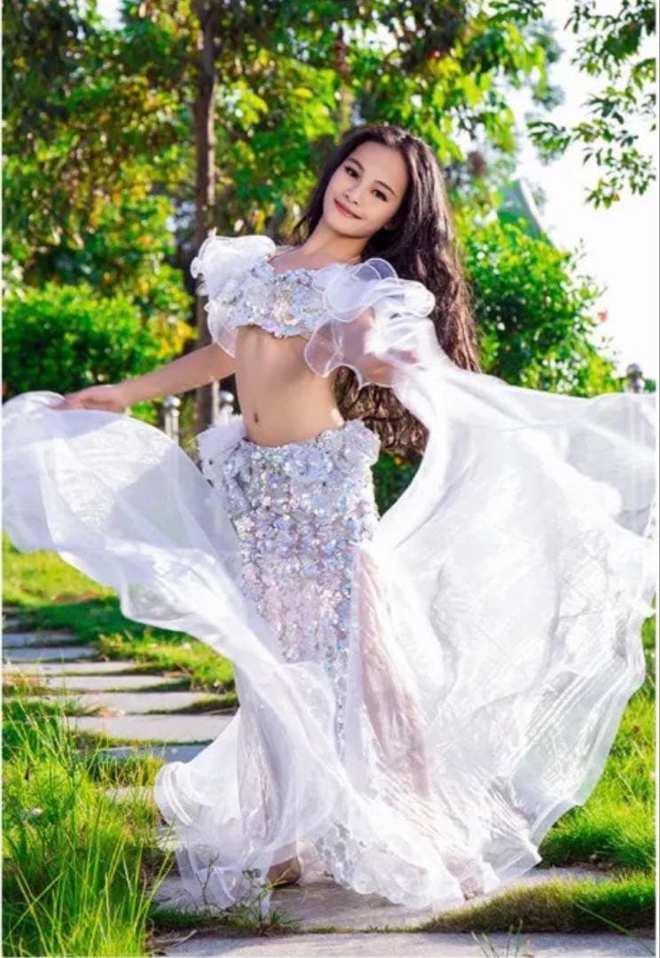 キッズ　ベリーダンス　オリエンタル衣装　M