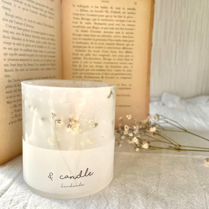 完売【再販】ボタニカルキャンドル かすみ草キャンドル キャンドルホルダー