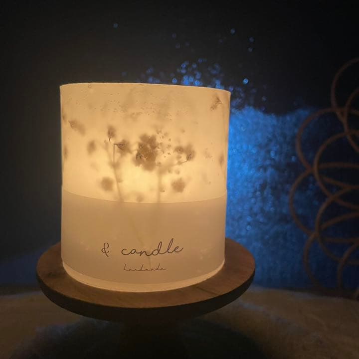 完売【再販】ボタニカルキャンドル かすみ草キャンドル キャンドルホルダー