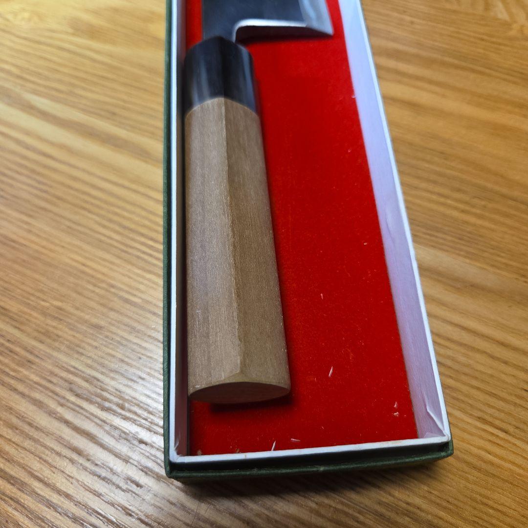 出刃包丁 鋼製？ 木製ハンドル　銘　総本家　東佳人　片刃