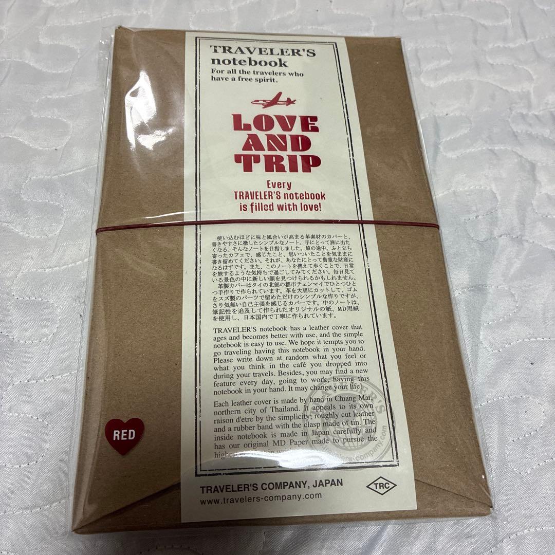新品　トラベラーズノート レギュラーサイズ LOVE AND TRIP レッド