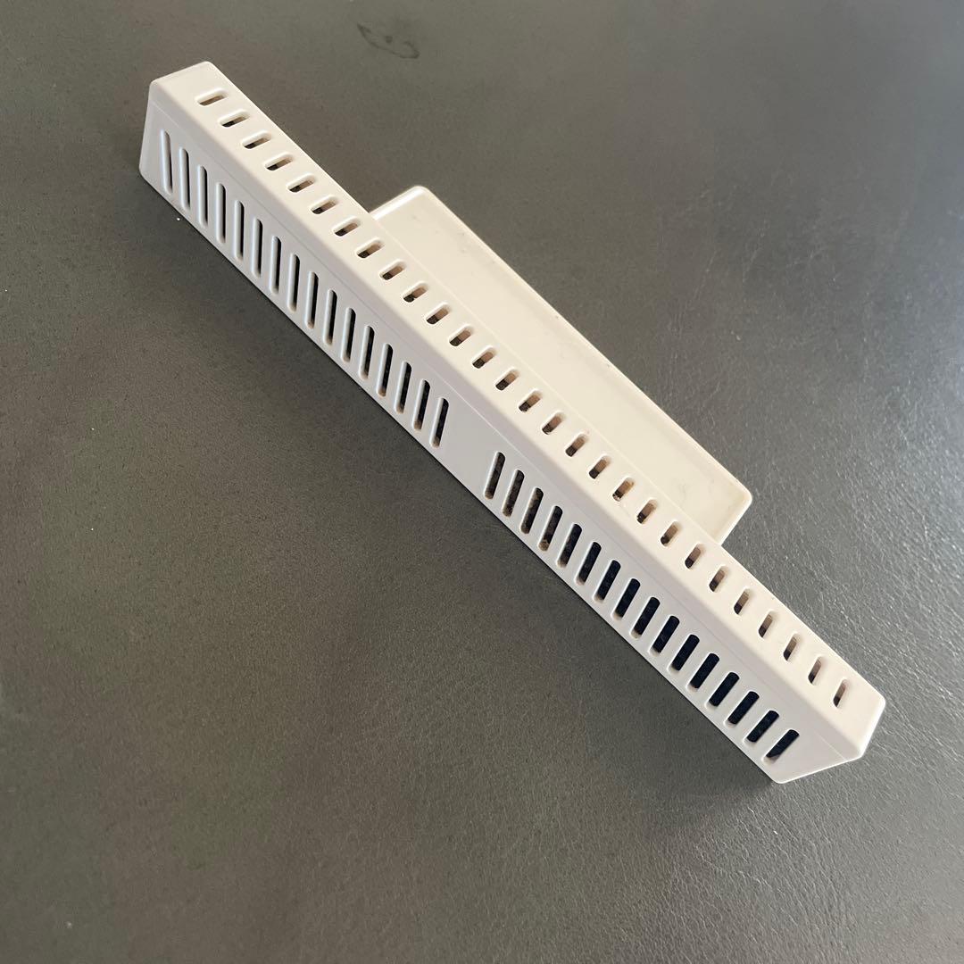 ZitA SQUARE 45L／ホワイト(自動開閉ごみ箱）