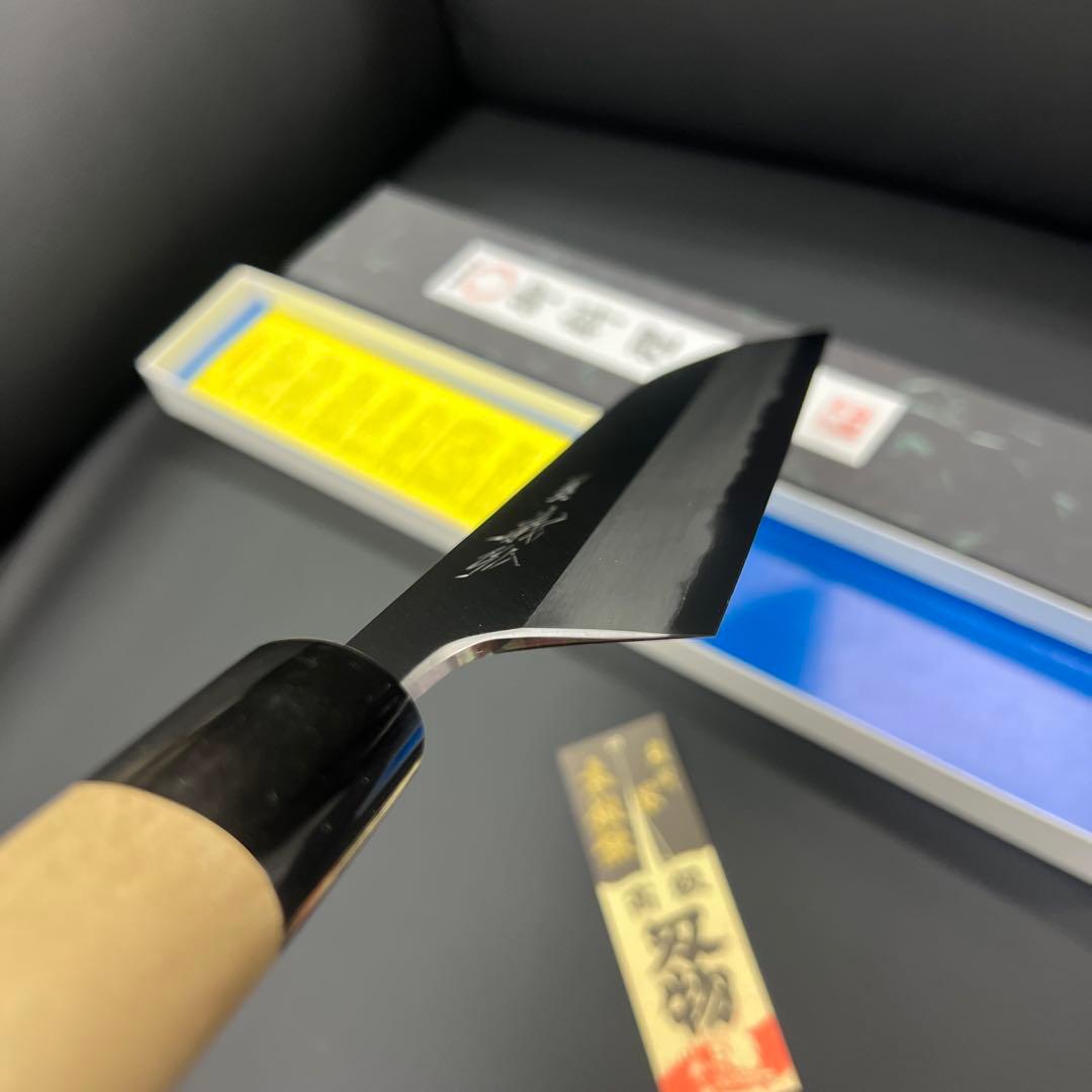 ★新品送料込義弘白二鋼鎌形薄刃包丁210mm水牛柄マチ磨き裏押し加工化粧箱入り
