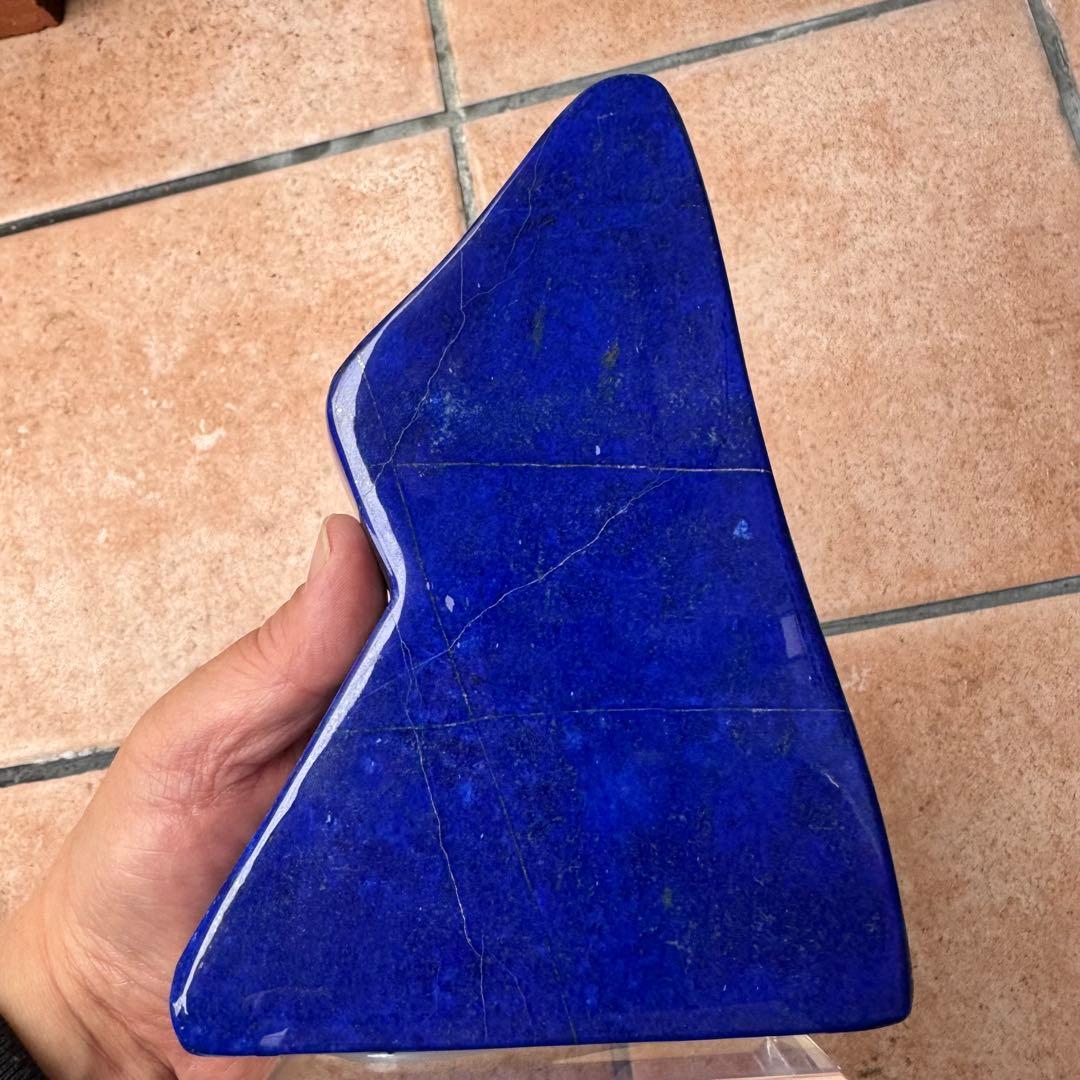 ☆ラピスラズリ5A引寄せ☆約1700gアフガニスタン産☆天然無着色クリスタル台座