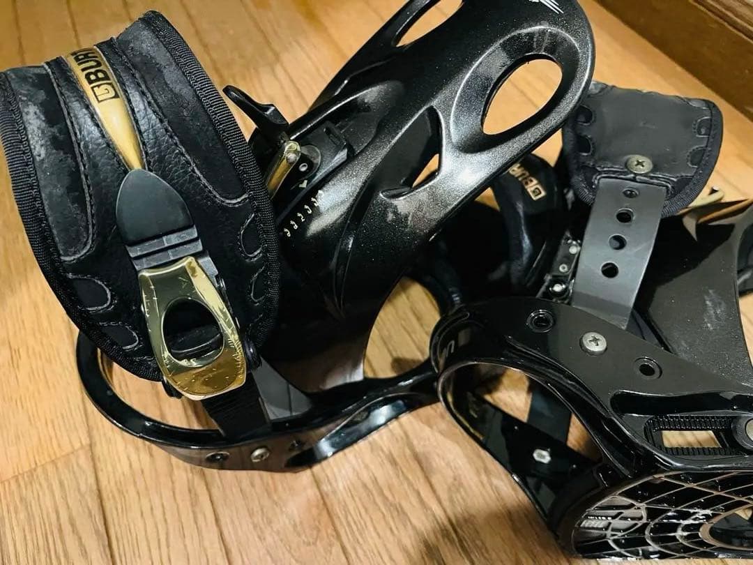 バートンBURTON スノーボードビンディングMission Mサイズ