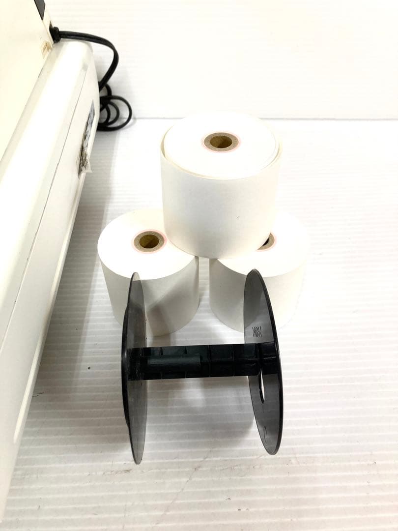 ◆CASIO カシオ◆電子レジスター 110ER 未使用ロールペーパー 3巻付き