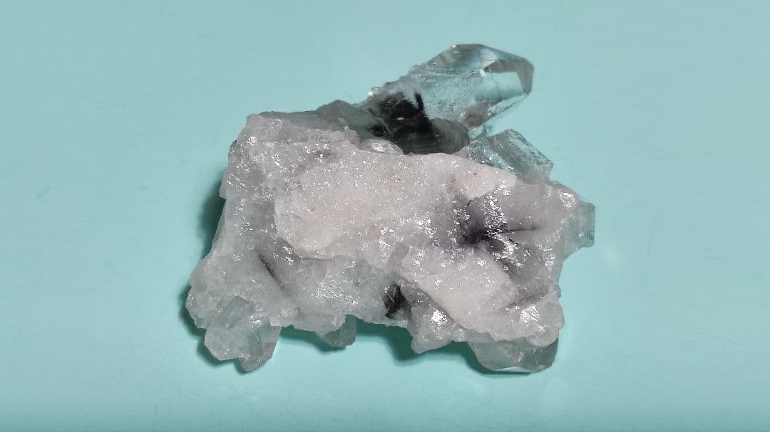 パワーストーン　天然石　ルチルクォーツ　レインボー入り　46g　No.887