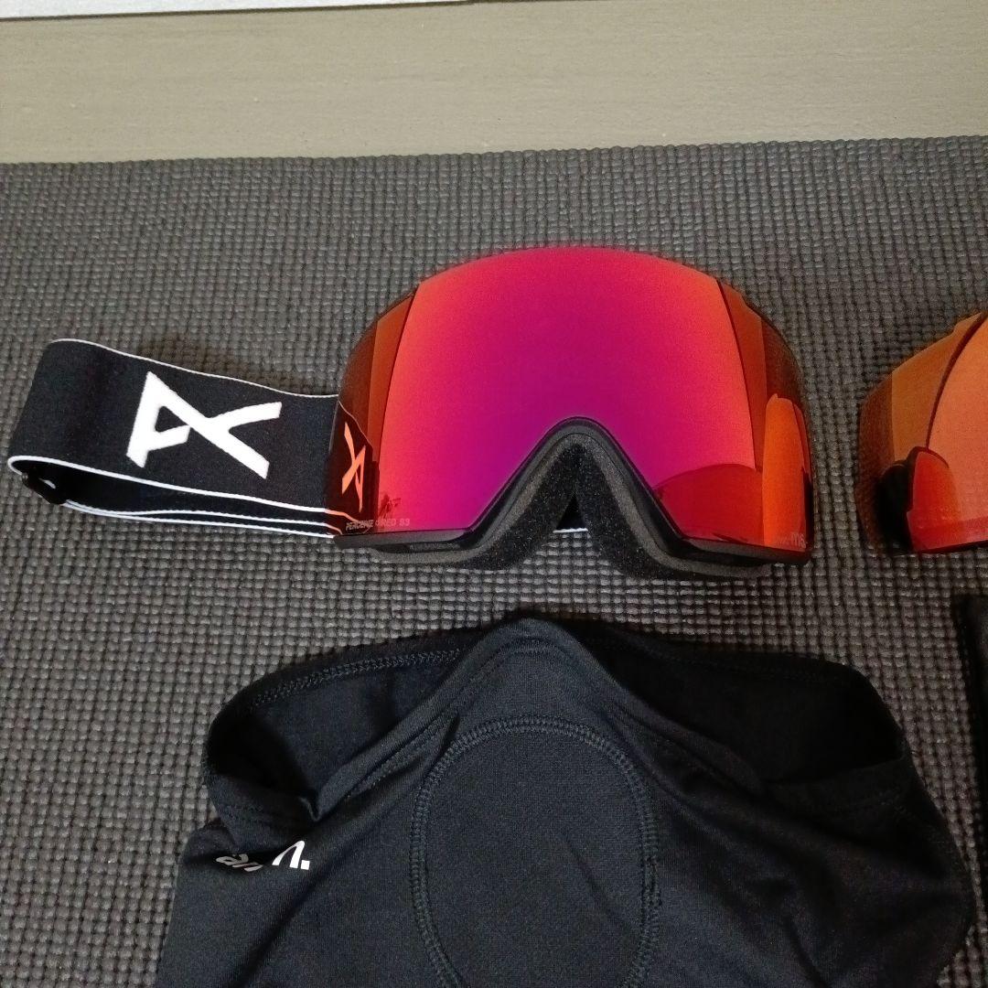 未使用品　anonゴーグル　M５　メンズ大人用ボーナスレンズとフェイスマスク付き