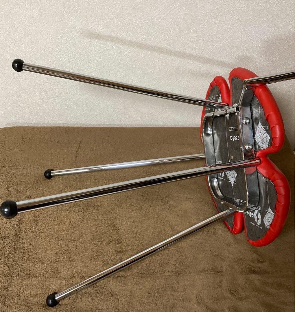 エフェゼッタ　effezeta クローバーリーフチェアー　フラワーチェアー　赤