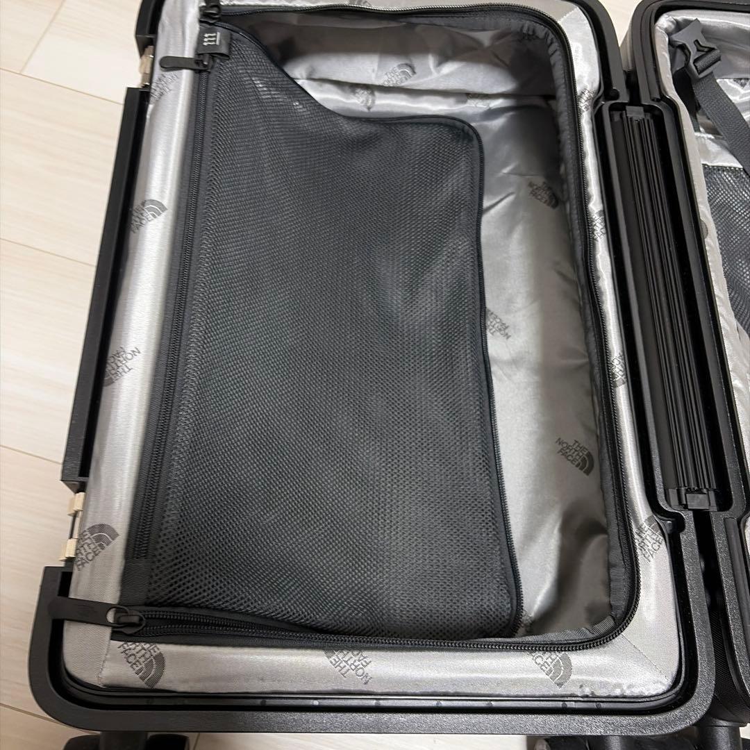 THE NORTH FACE スーツケース 機内持ち込み可