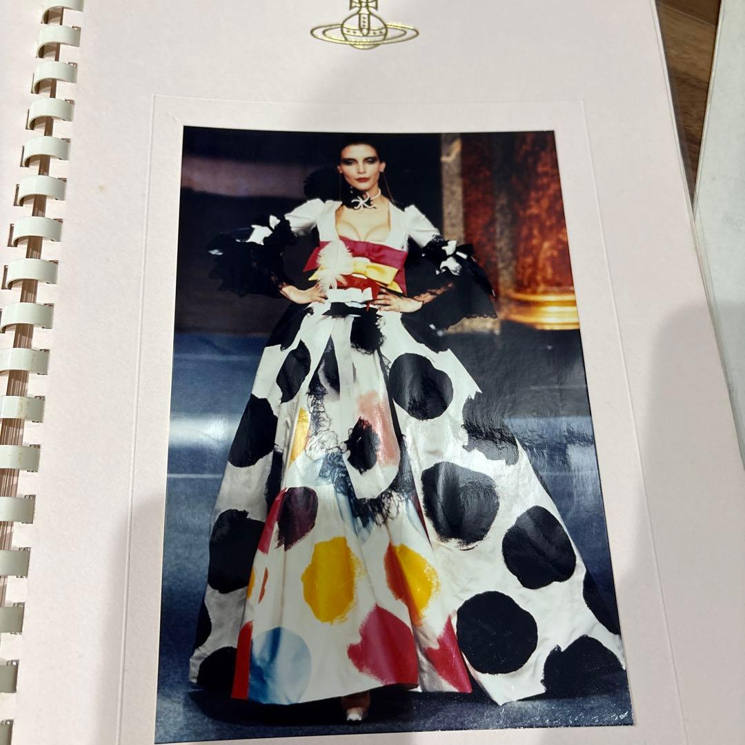 Vivienne Westwood 激レアカタログ