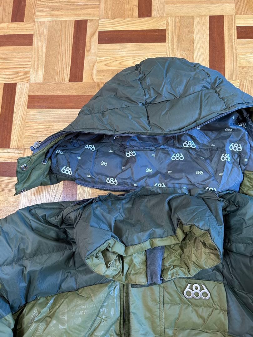 686 スノーボードウェア　ダウン　XL
