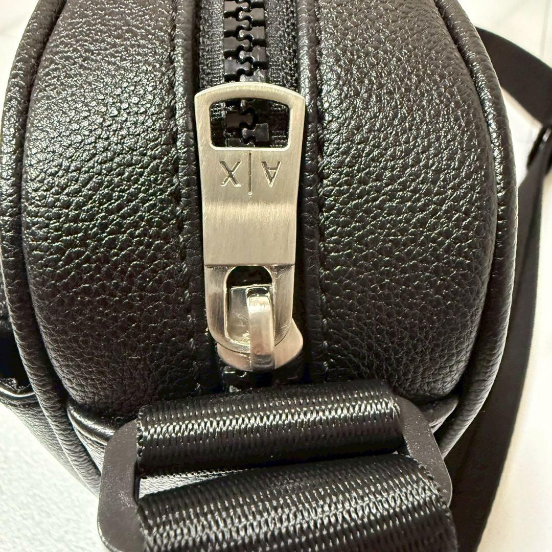 【完売品】ARMANI EXCHANGE BOXロゴバックルミニショルダーバッグ