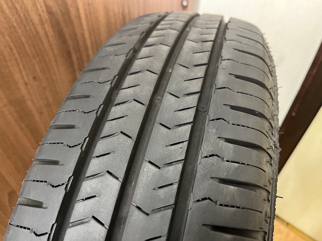 2025年製 ネクセン 中古夏タイヤ 195/80R15 LT 2本セット