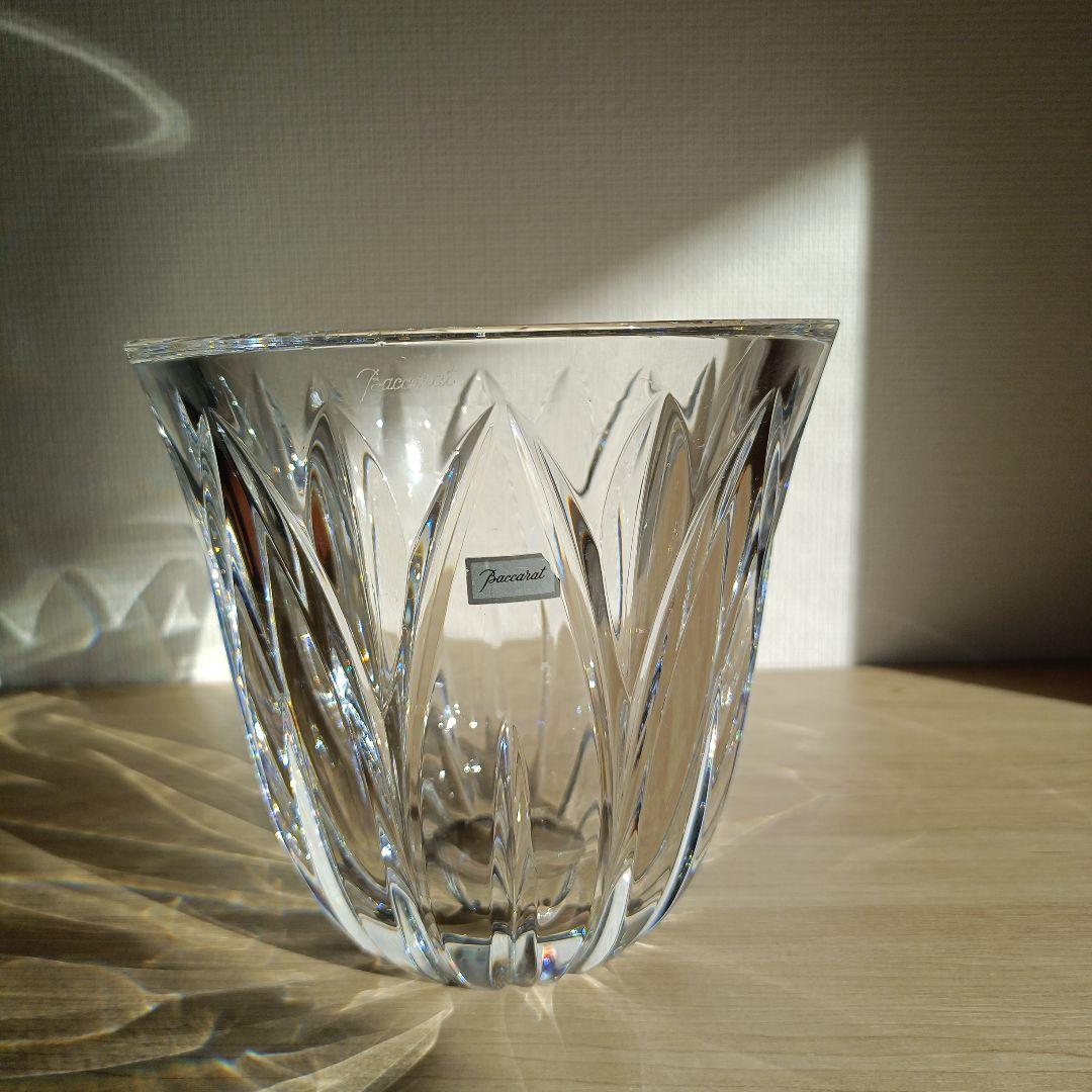 【バカラ　Baccarat】ネフェルティティ　花瓶　フラワーベース