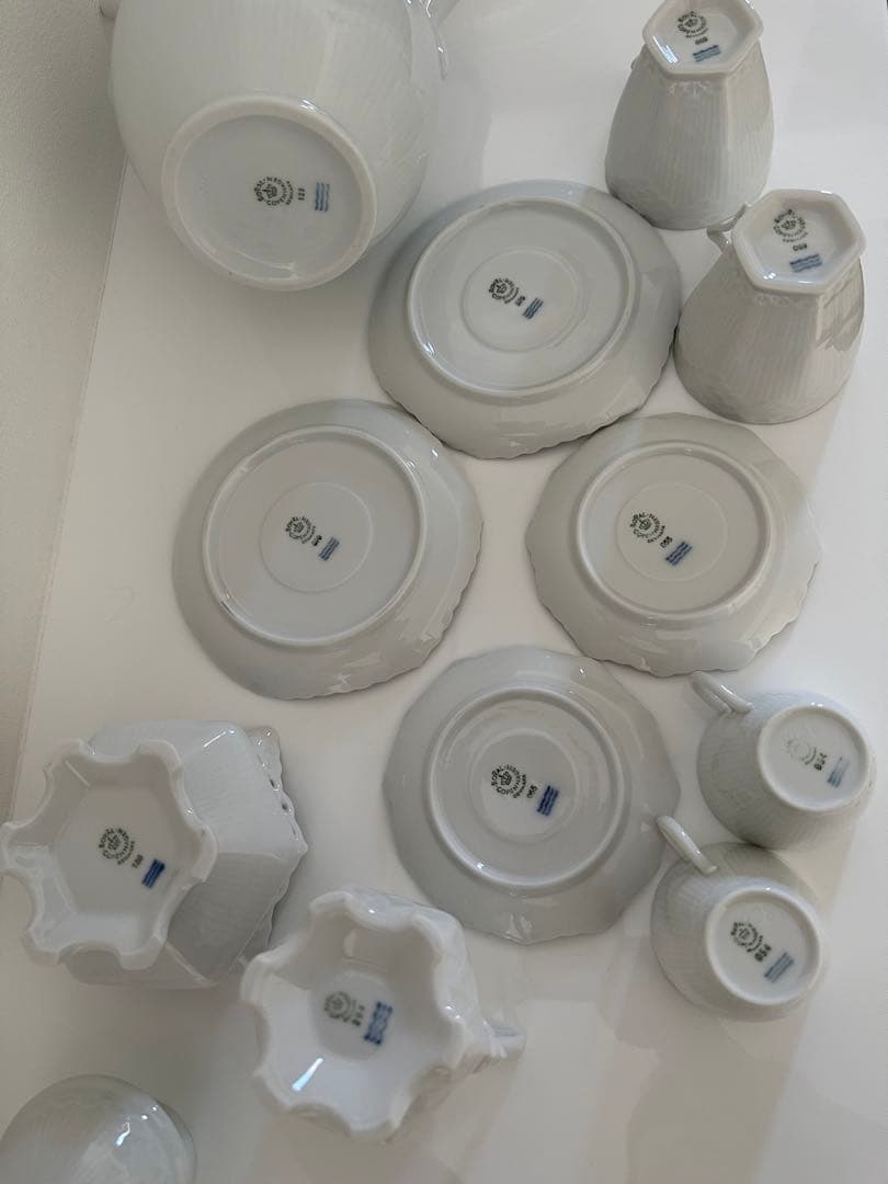 美品ロイヤルコペンハーゲン　ホワイトフルーテッド　フルレース　ハーフレース♡