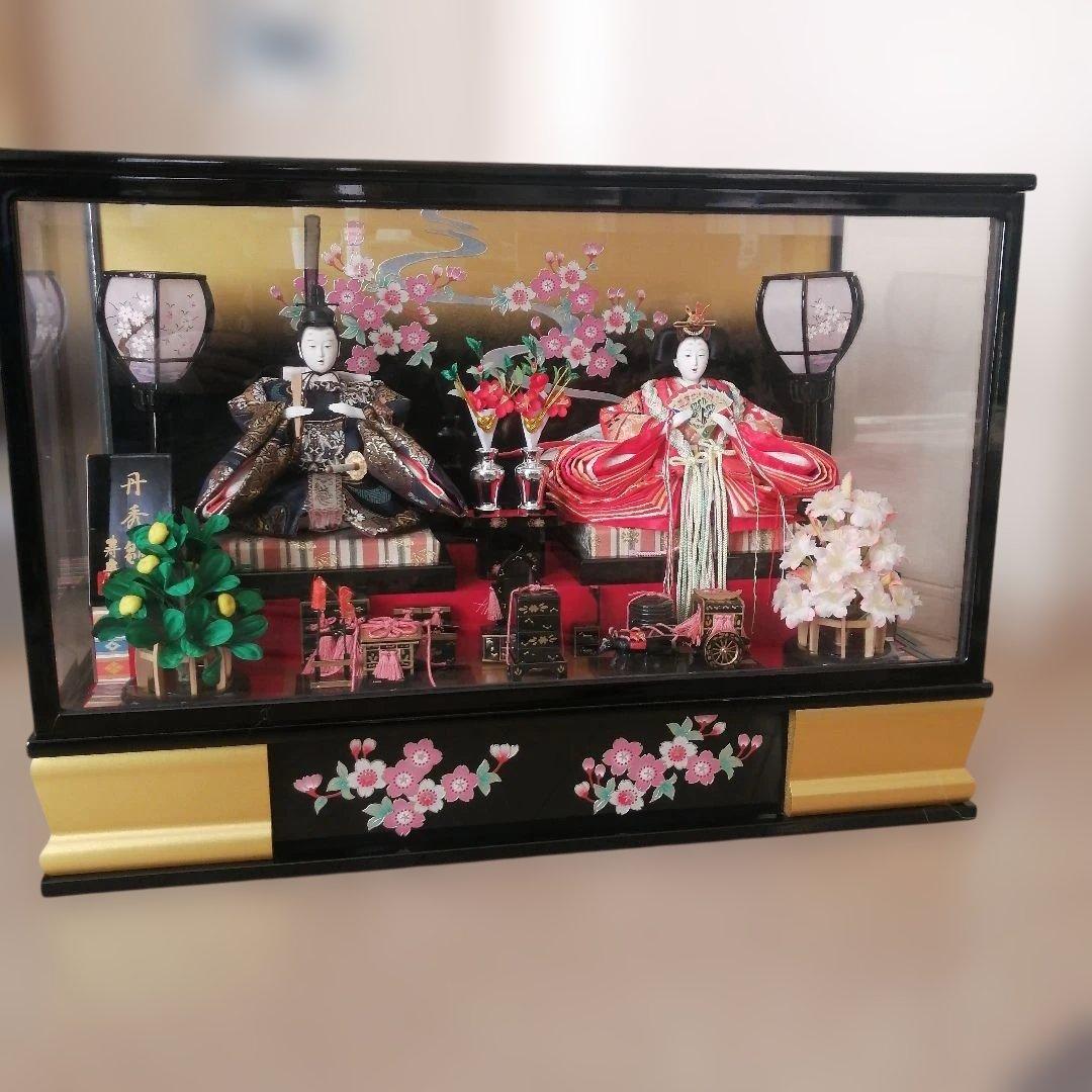 雛人形　桜模様　ケース入り　横67 縦30 高さ48　置場所選びません！　美品