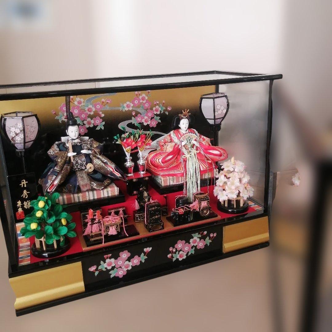 雛人形　桜模様　ケース入り　横67 縦30 高さ48　置場所選びません！　美品