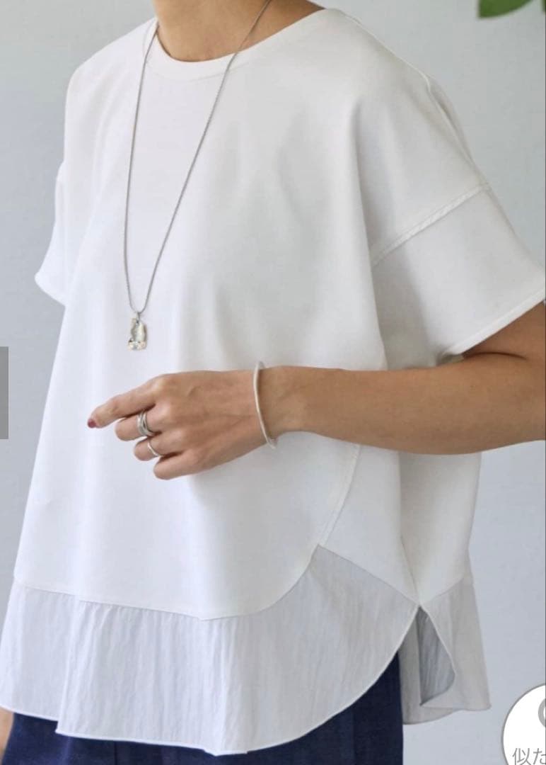 ビアズリー⭐︎新品半袖 トップス