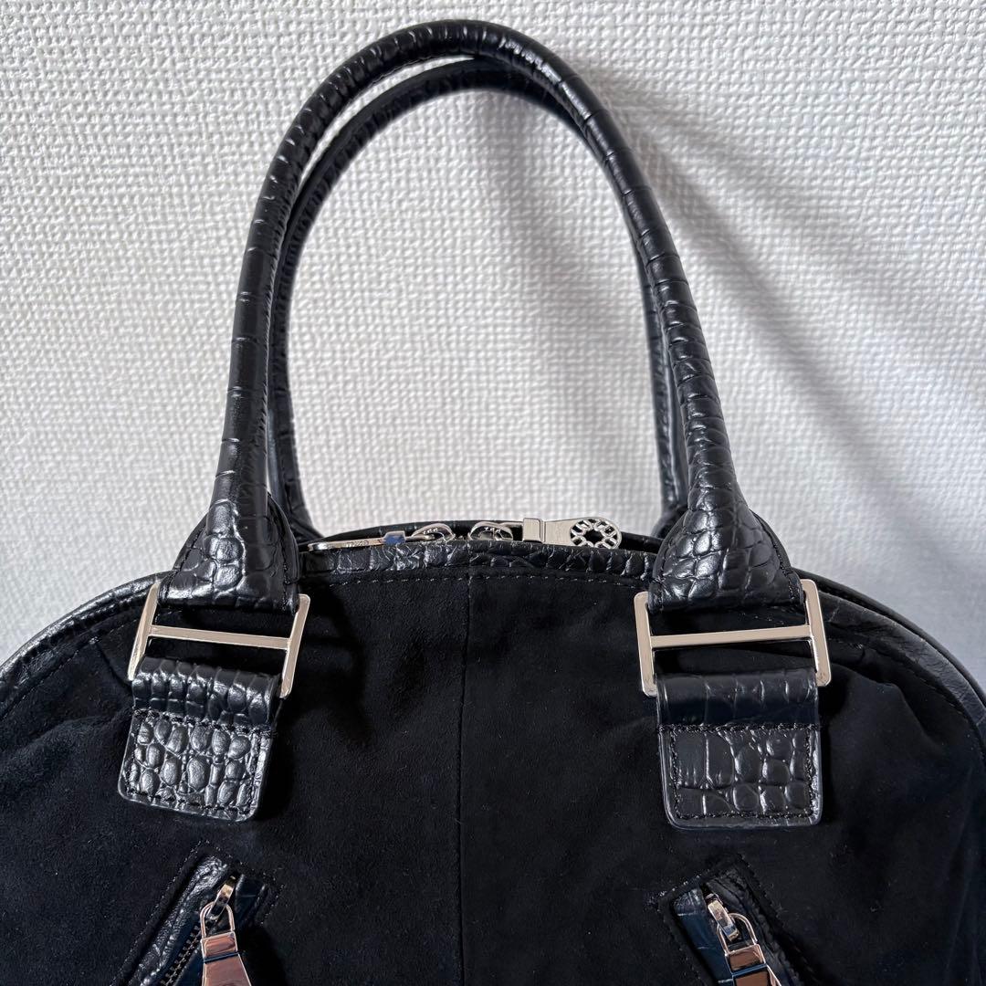 レア⬛︎ハローキティ⬛︎muta⬛︎ボストンバッグ⬛︎コラボ⬛︎レザー⬛︎クロコ型押し