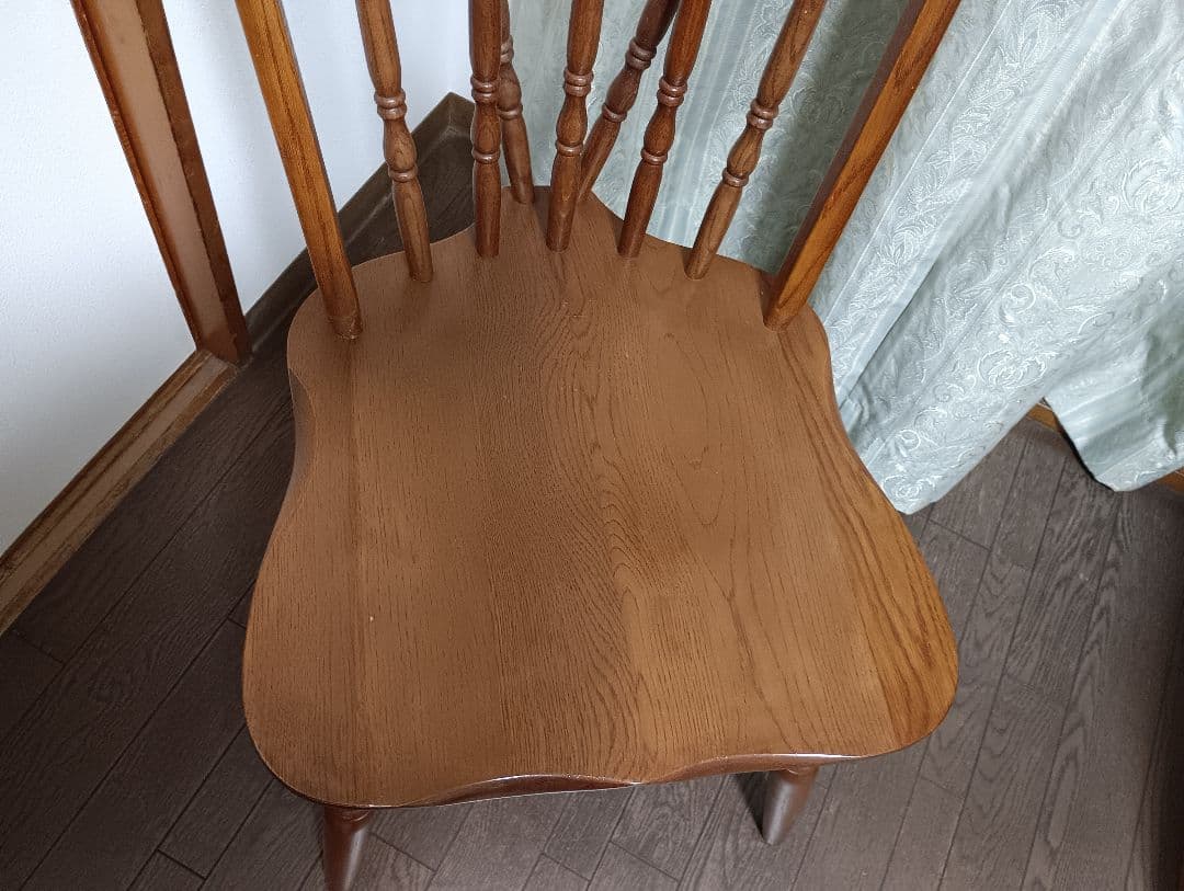 柏木工　①ウインザーチェア　曲げ木加工　椅子　飛騨家具