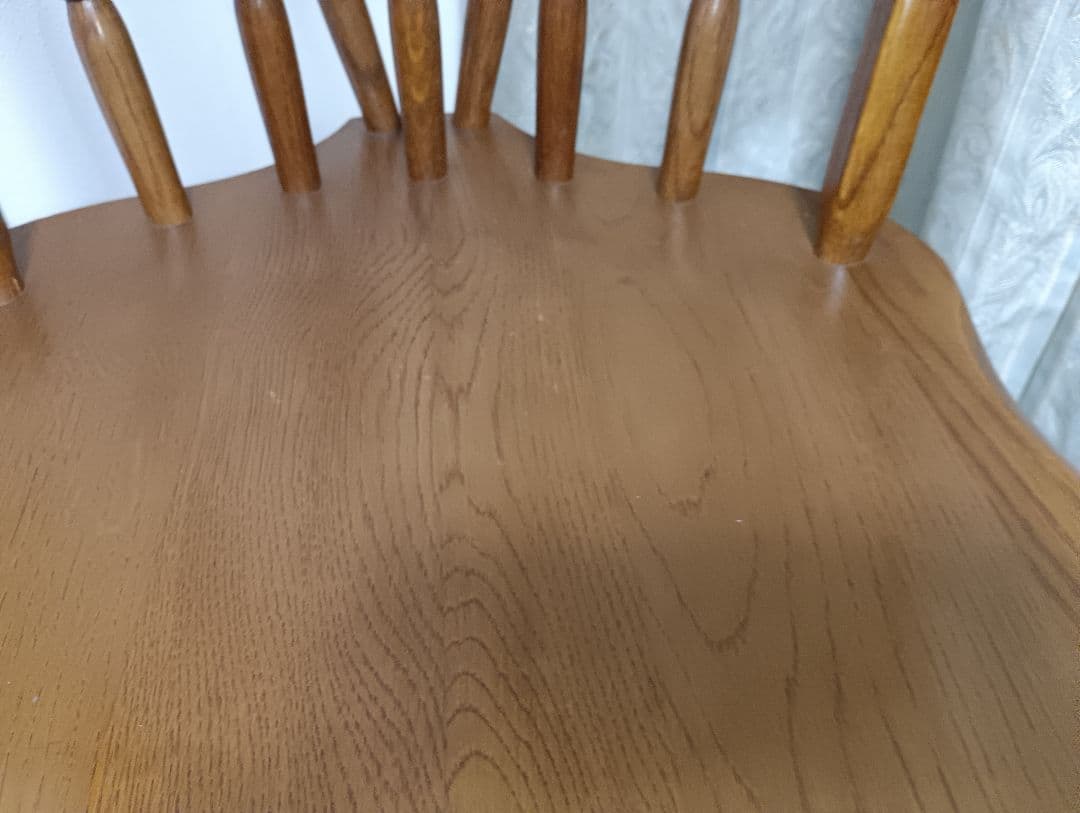 柏木工　①ウインザーチェア　曲げ木加工　椅子　飛騨家具