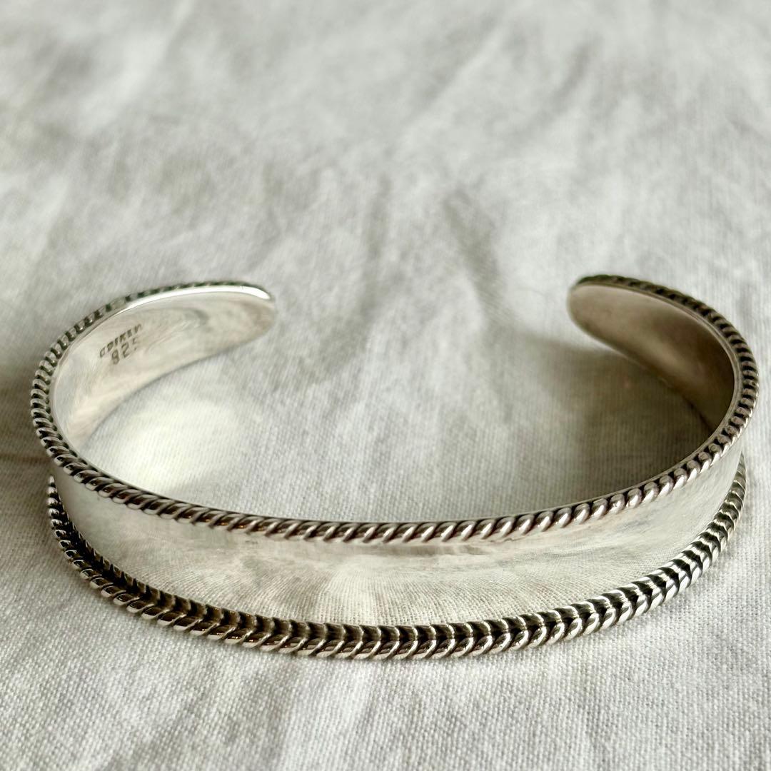 メキシカンジュエリー　ヴィンテージ　バングル　ボーンカフ　シルバー925刻印あり