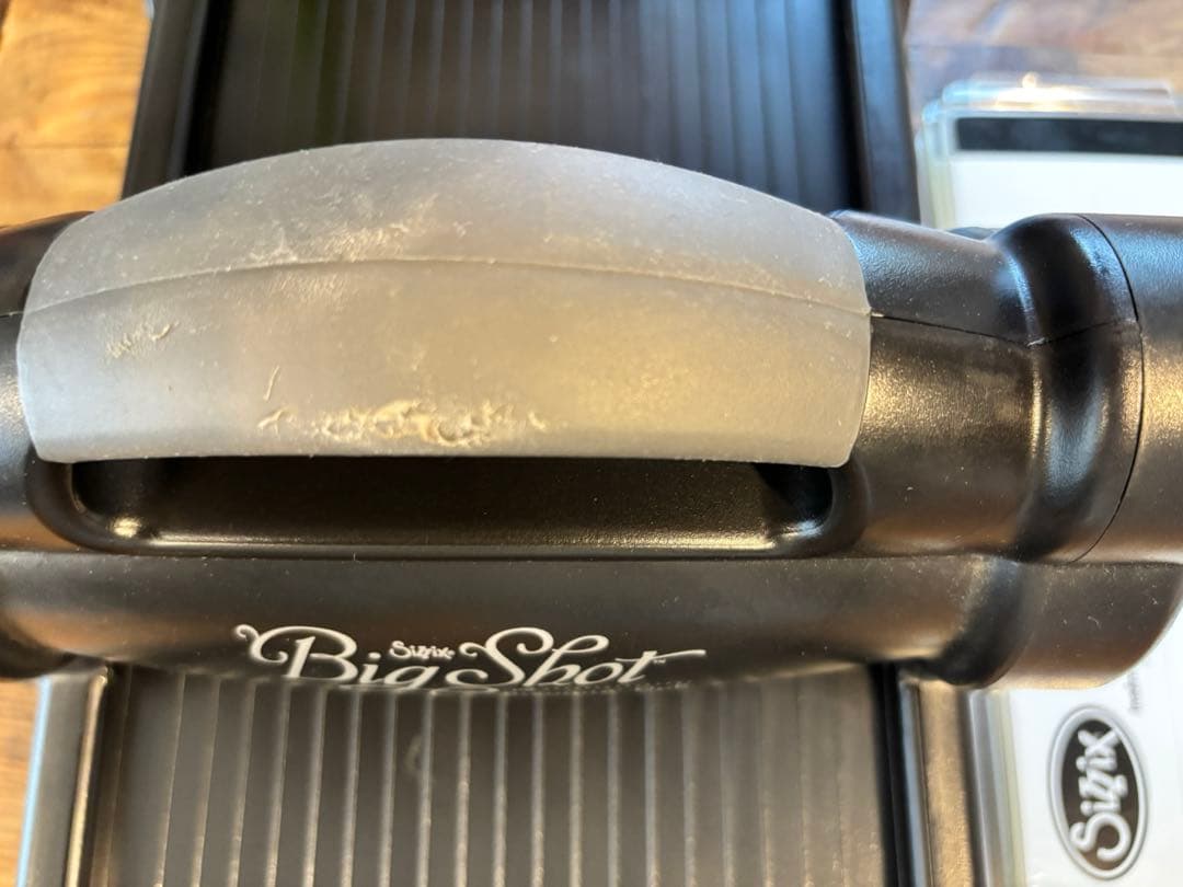 【ほぼ未使用】Sizzix BigShot ダイカットマシーン