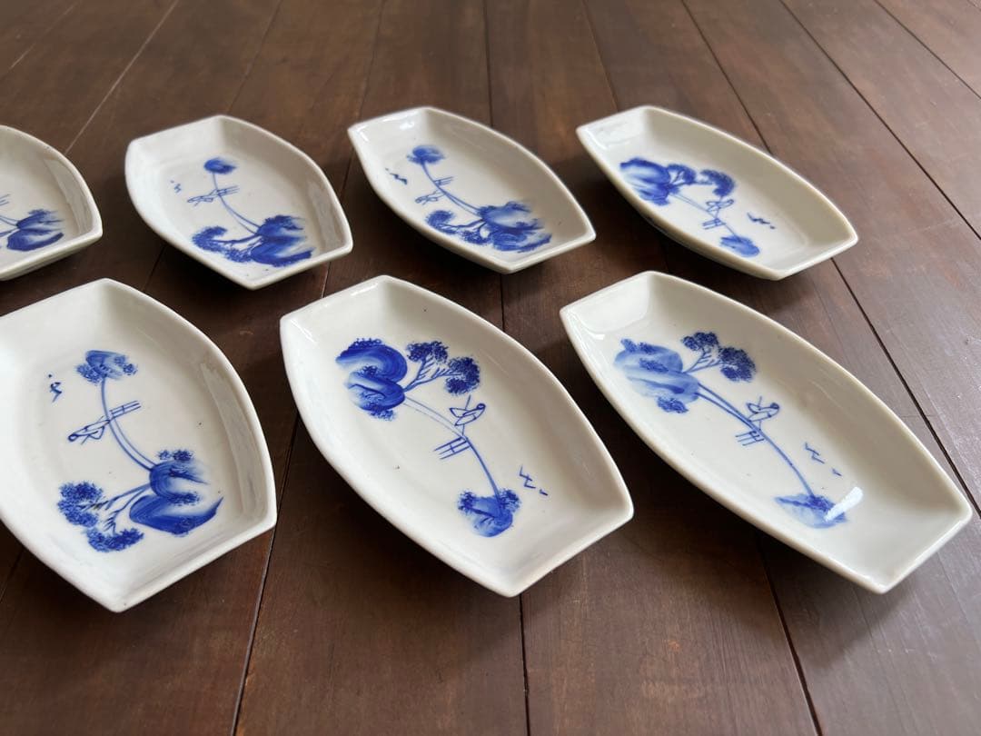 青い花柄舟形皿9枚セット 平佐焼