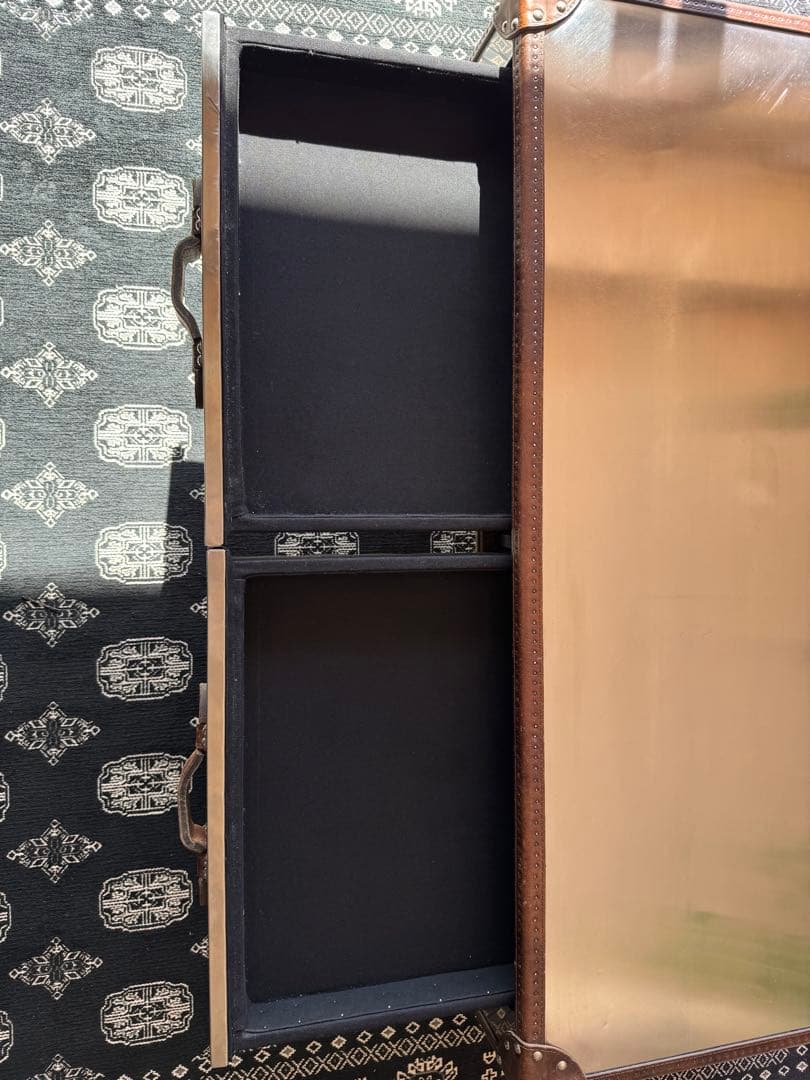 週末値下げ　希少　廃盤　美品　HALO /ハロ　スラブスモールコーヒーテーブル