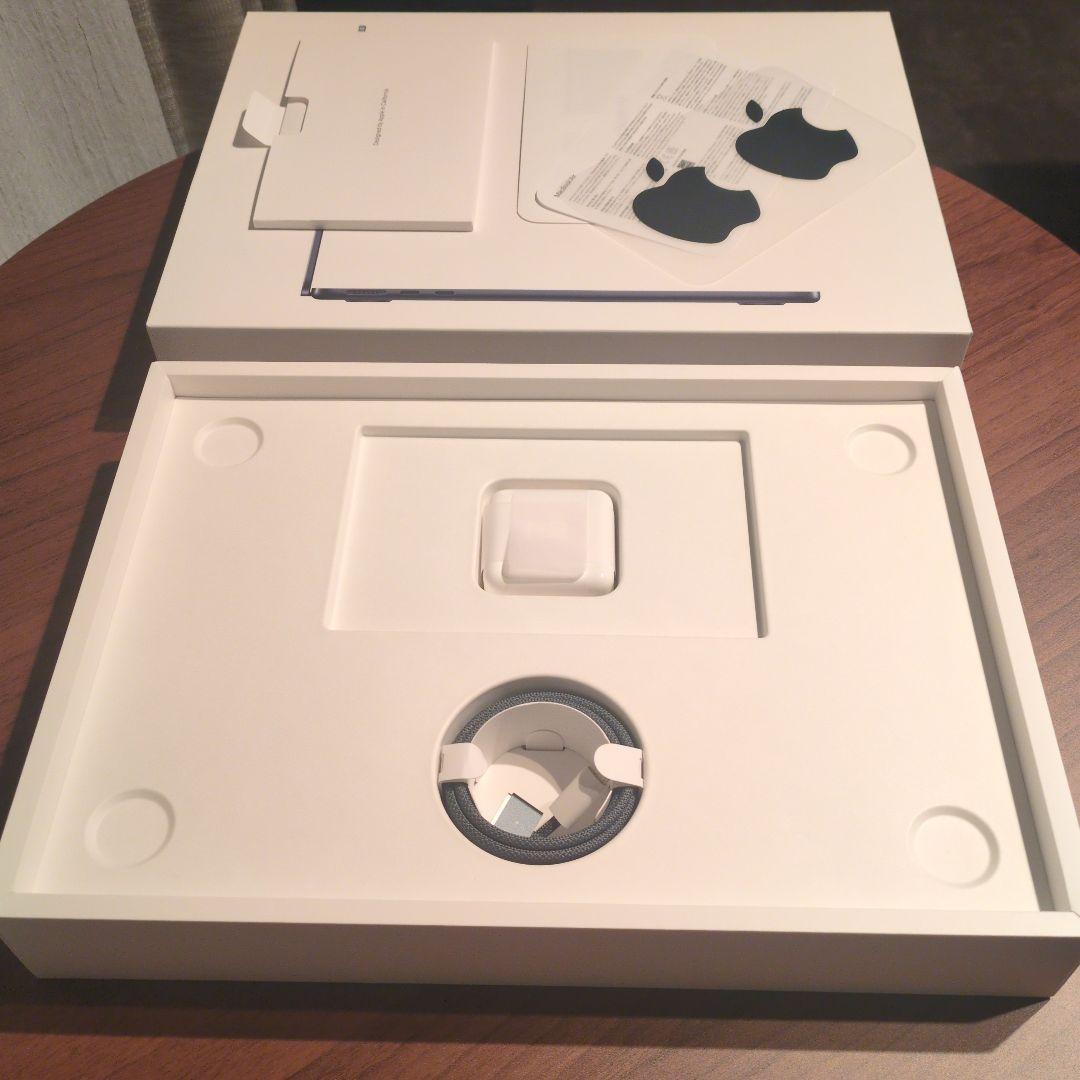 Macbook Air M2 2022 8GB 512GB ミッドナイト