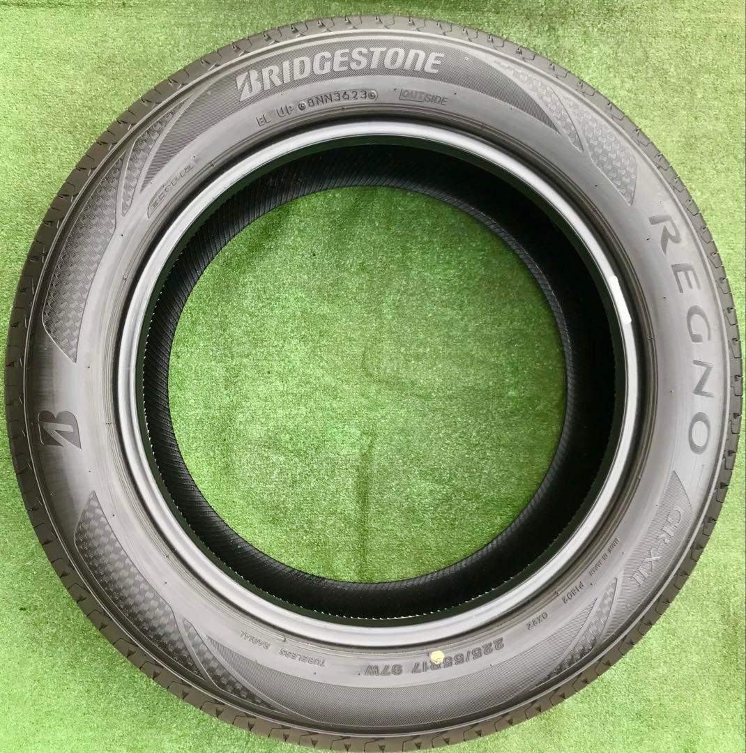 225/55 R17 BRIDGESTONE REGNOラジアルタイヤ2023年