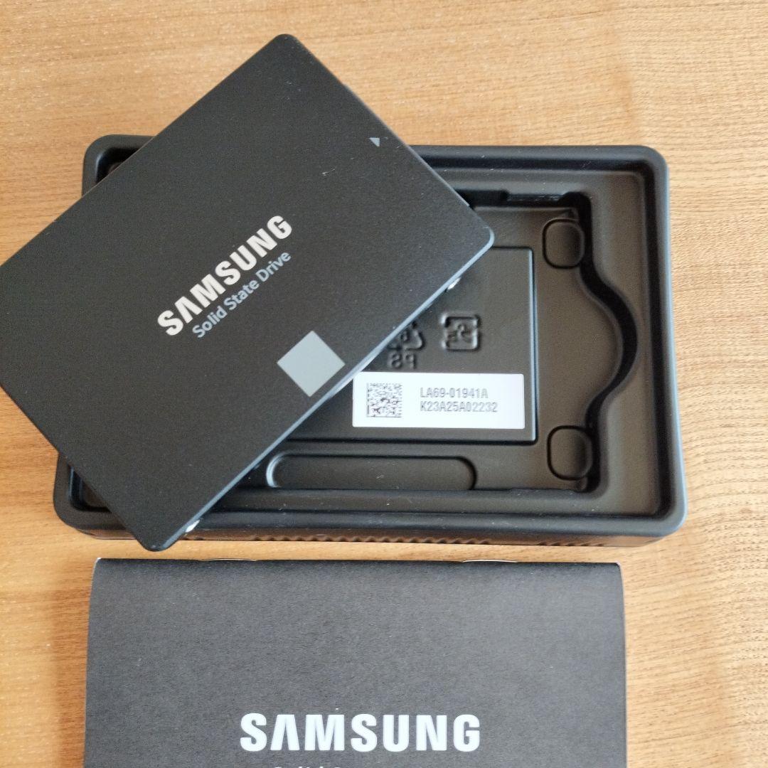 【SSD 1TBサムスンSamsung 870EVO MZ-77E1T0B/IT