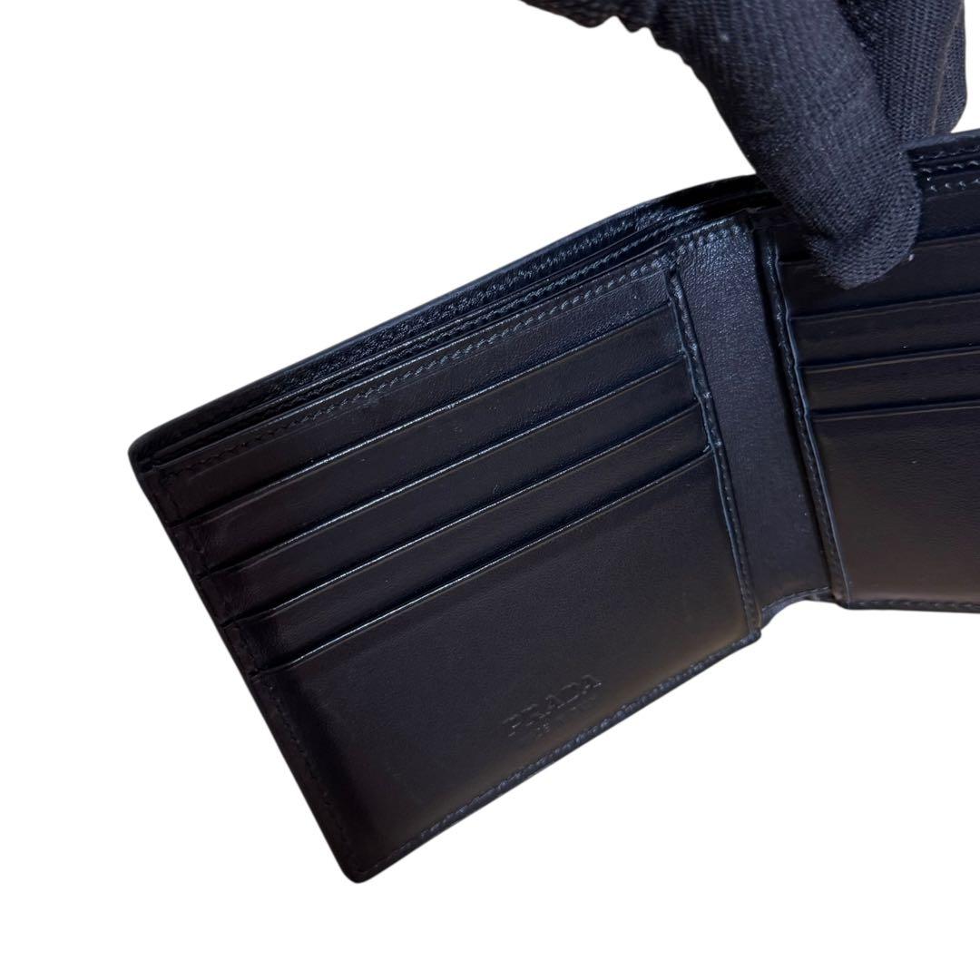 ✨希少✨美品✨PRADA プラダ　二つ折り財布　2M0513 黒　ブラック