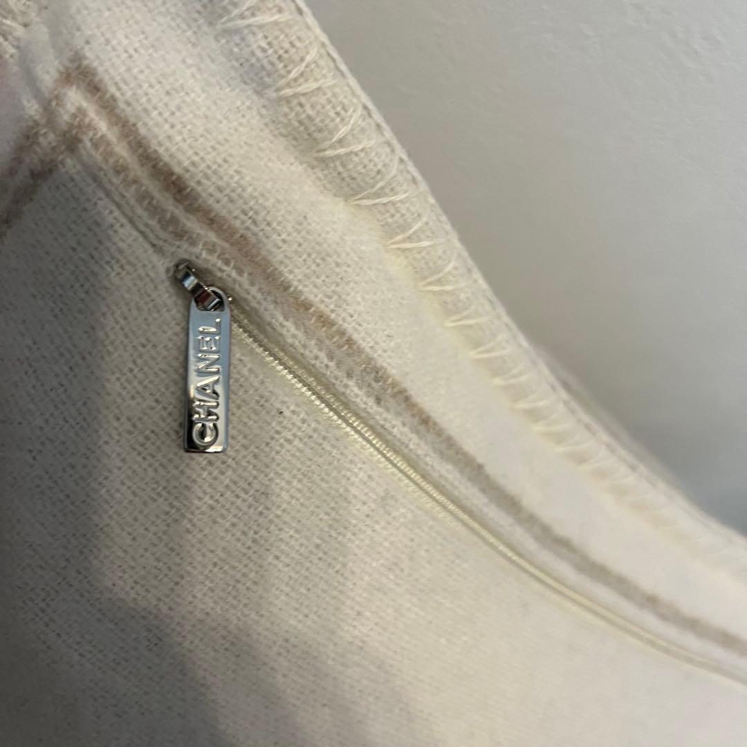 未使用　保管品　シャネル　ウール　カシミア　クッション