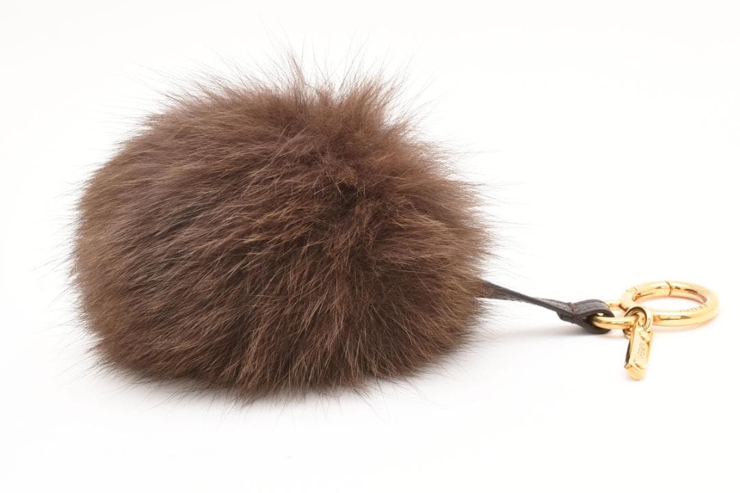 FENDI フェンディ ポンポンチャーム フォックスファー