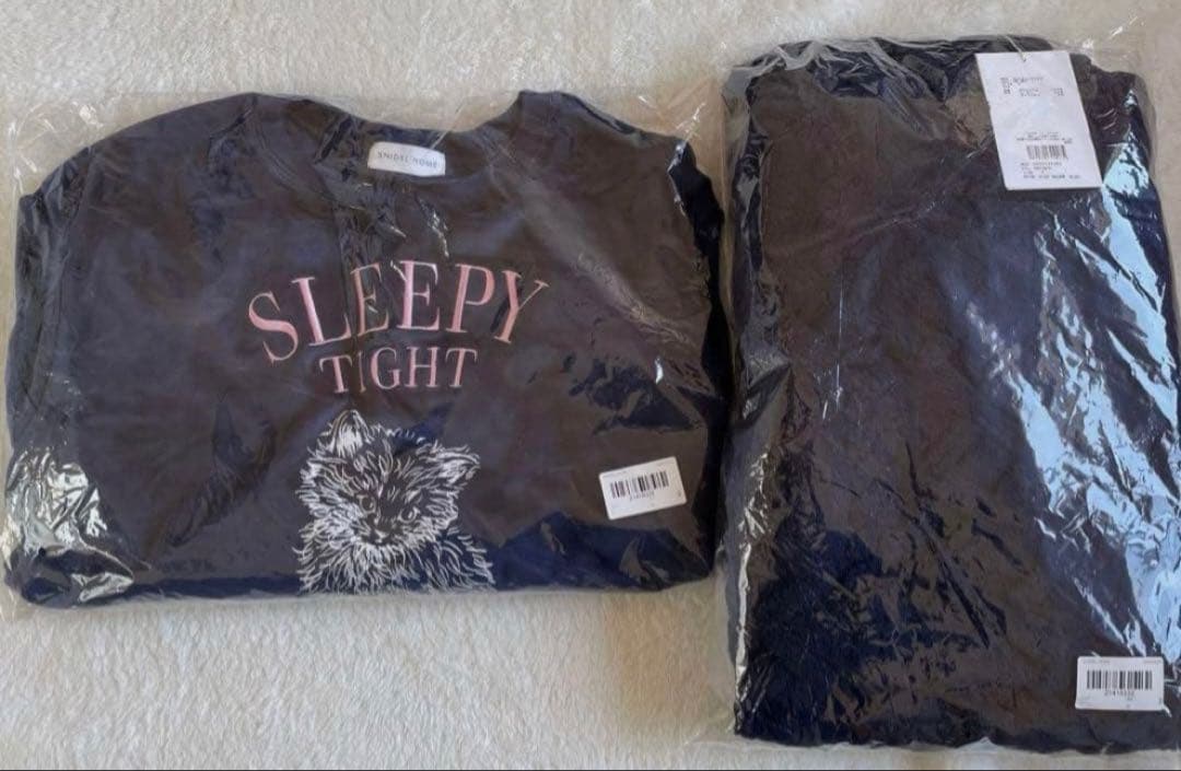 ＊新品未開封＊CAT モチーフ プルオーバー + ソフトボアパンツ 上下セット