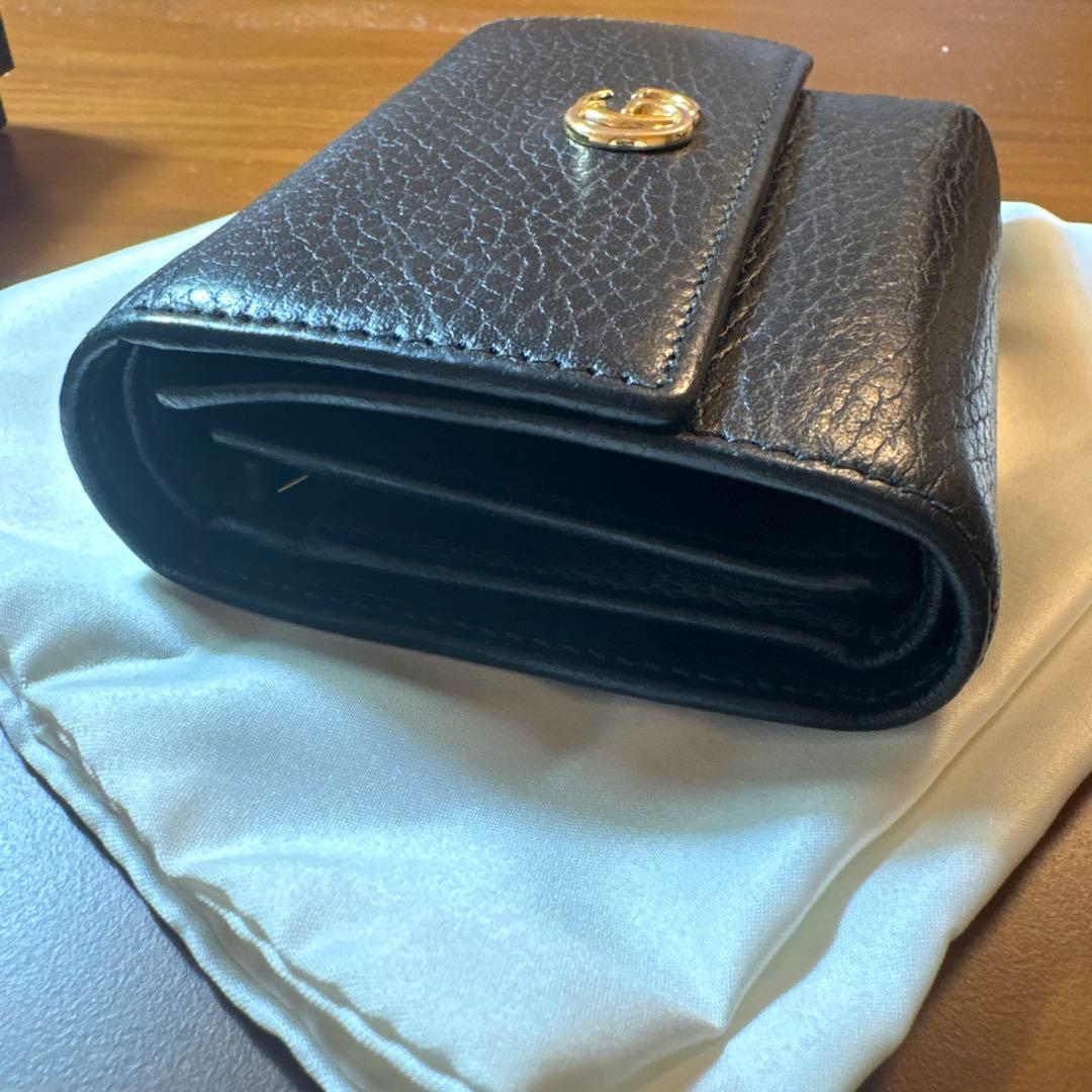 GUCCI グッチ　三つ折り財布　ブラック