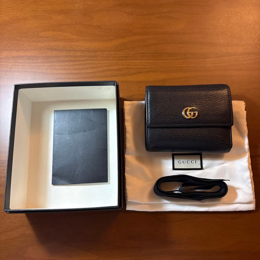 GUCCI グッチ　三つ折り財布　ブラック