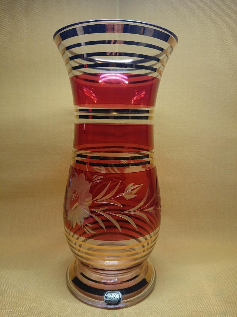 【美品】花瓶　花器　ボヘミアグラス　置物　インテリア　工芸品　美術品　A3044